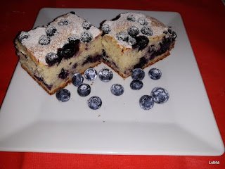 Prajitura cu lamaie si fructe