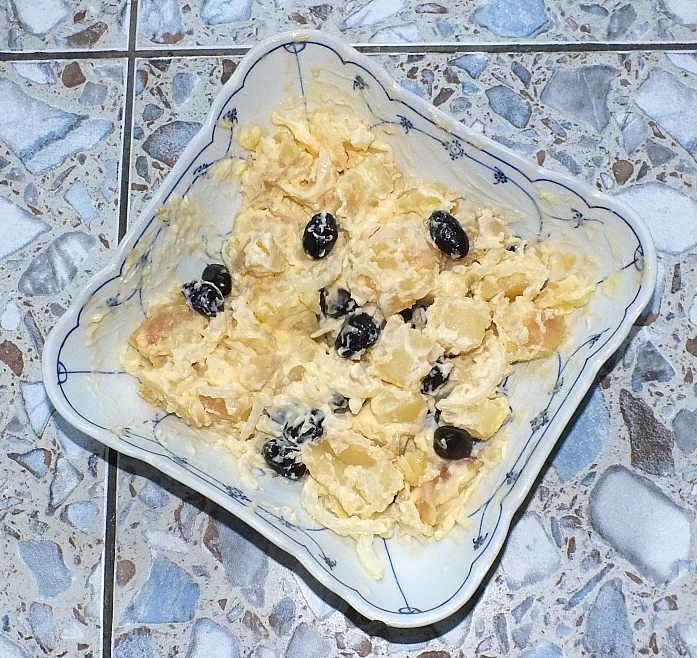 Salata de cartofi cu maioneza