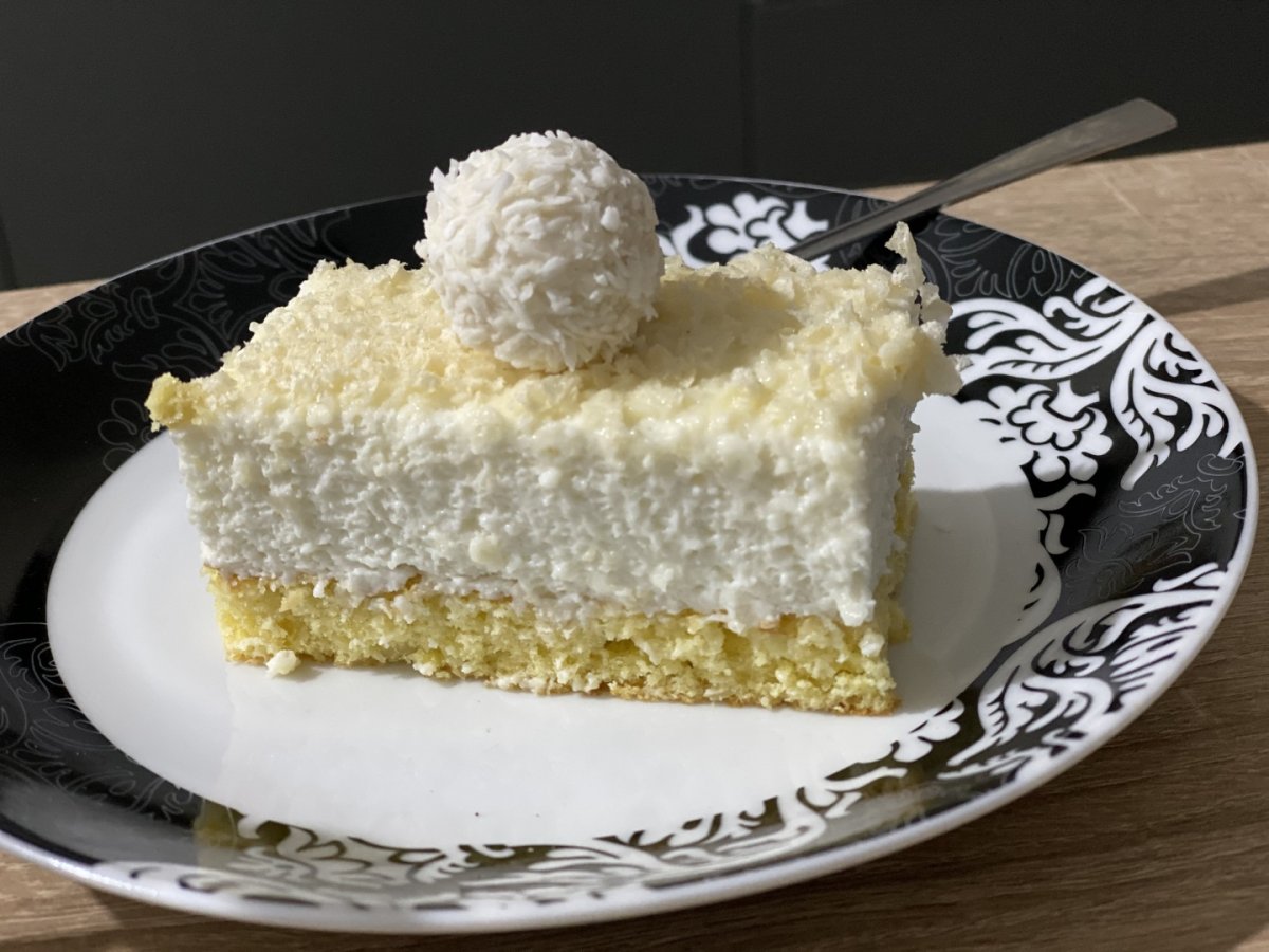 Reteta de prajitura Raffaello. Un desert fin, cremos si aromat