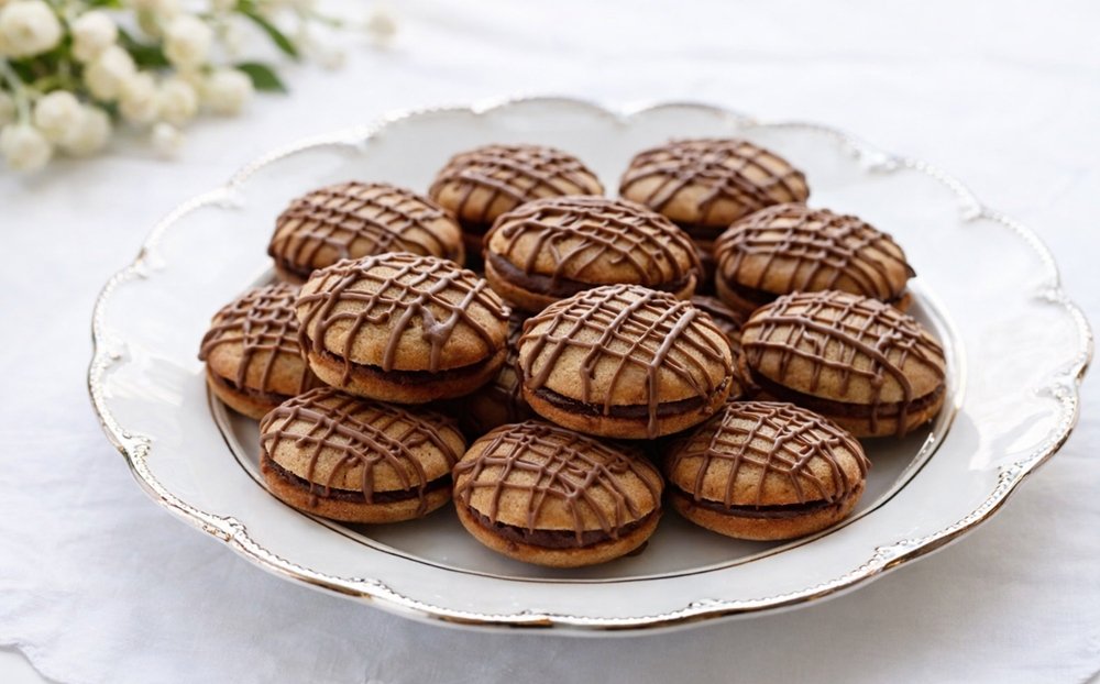 Paleuri cu cafea - fragede, aromate si foarte usor de preparat