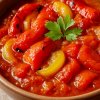 Tocanita de ardei copti cu ceapa si rosii – reteta simpla si gustoasa