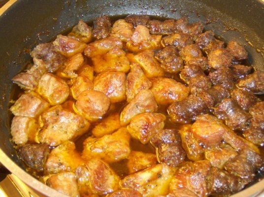 Tochitura moldoveneasca