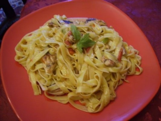 Tagliatella cu piept de pui