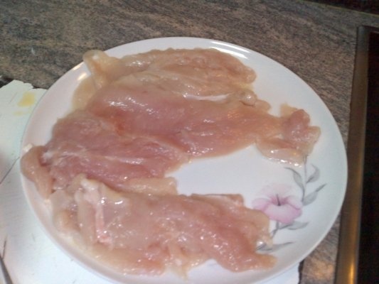 SNITELE  DIN PIEPT DE PUI