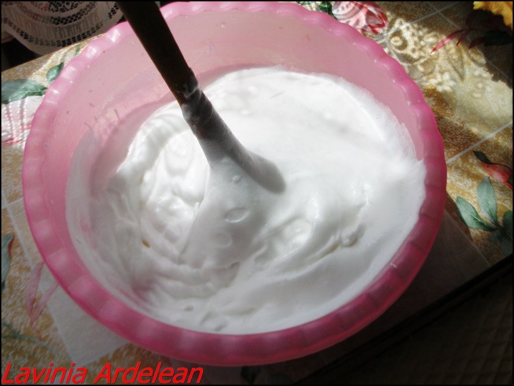 Prajitura cu crema capuccino