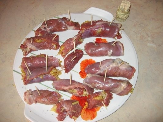 Rulouri curcan cu mar