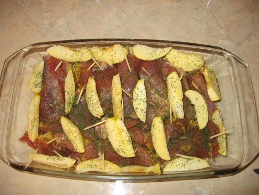 Rulouri curcan cu mar