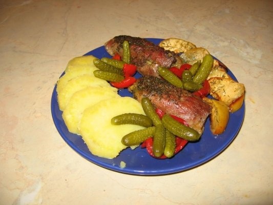 Rulouri curcan cu mar