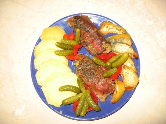 Rulouri curcan cu mar