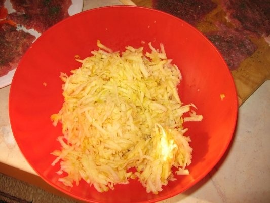 Rulouri curcan cu mar