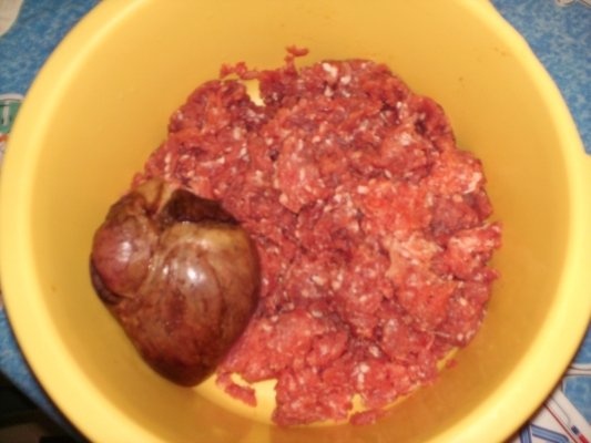 Rulada din carne tocata