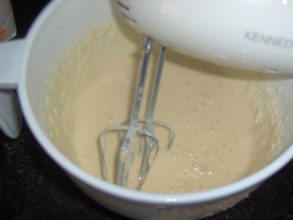 prajitura de ciocolata cu crema