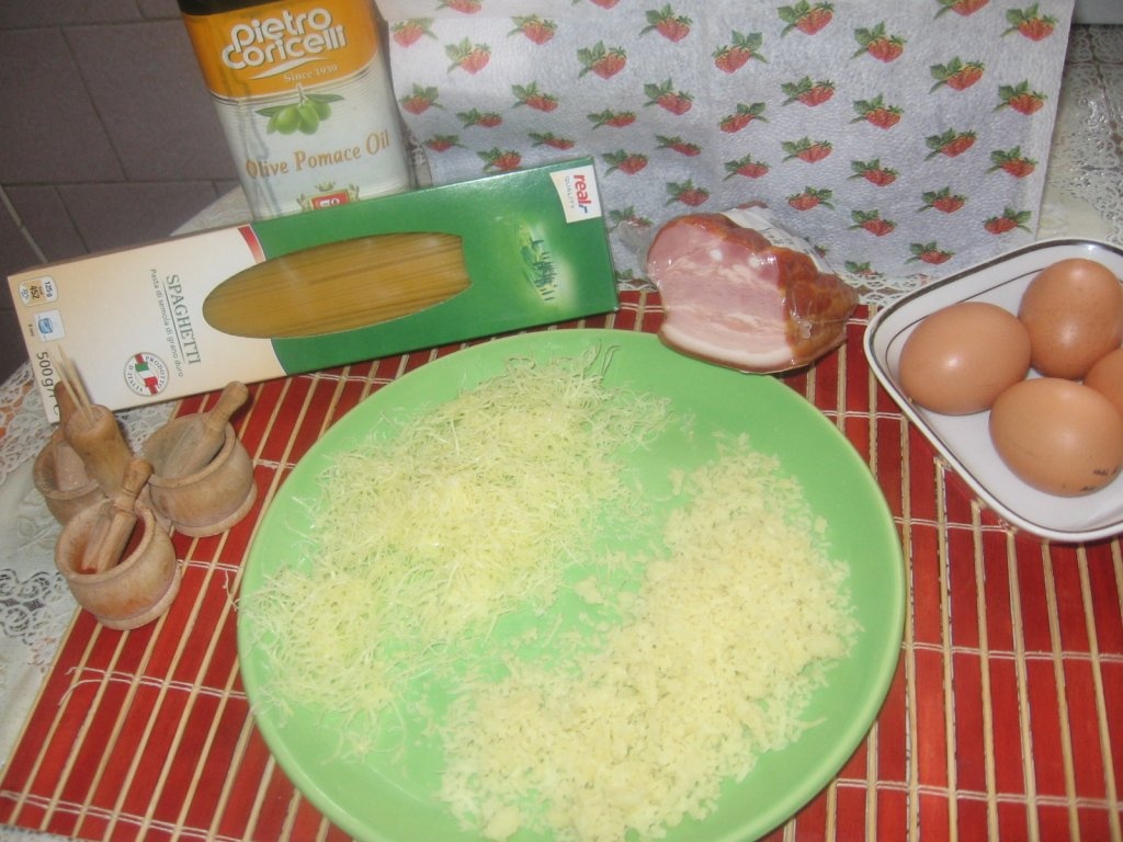 Spaghete Carbonara rețetă cu ciuperci