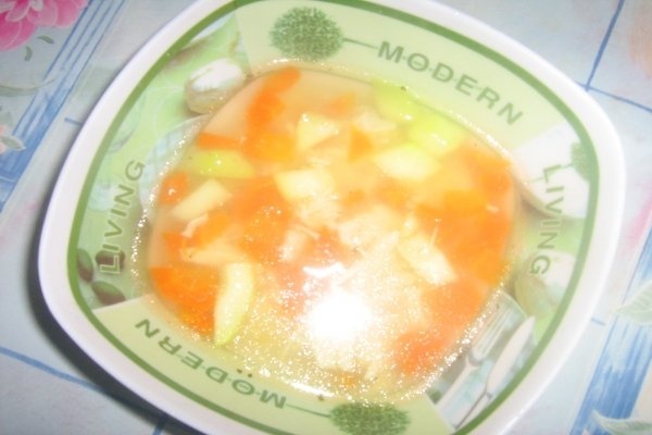ciorba de pui cu legume