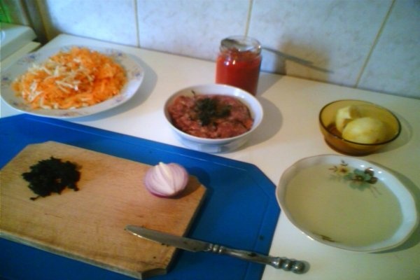 CIORBA CU PERISOARE   SI  ZEAMA DE VARZA