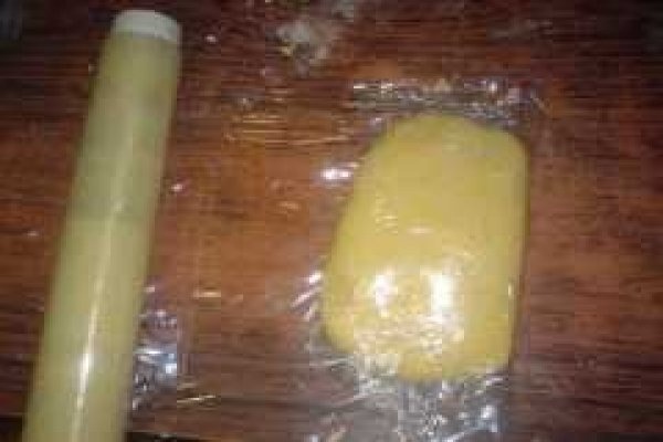 Biscuiti cu unt si ciocolata