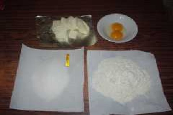 Biscuiti cu unt si ciocolata