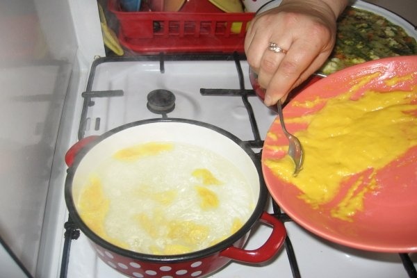 Galuste din faina si oua