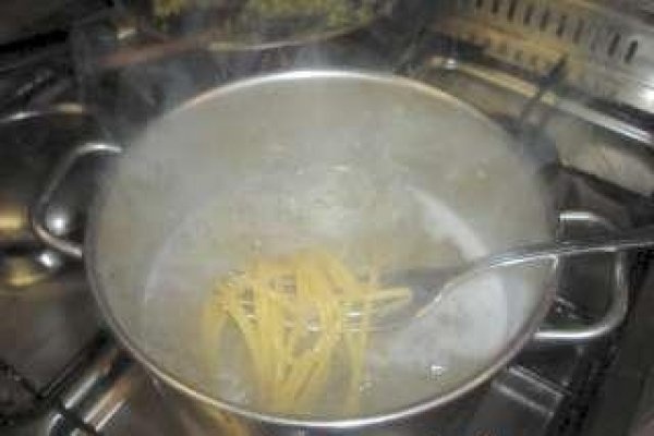 Spaghete carbonara vegetale