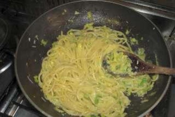 Spaghete carbonara vegetale