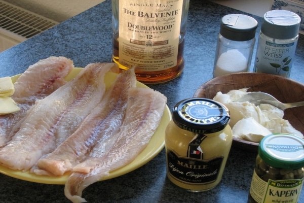 Somon/Pangasius in sos de scoth si smantana