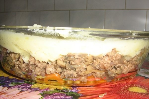 Cartofi cu carne tocata