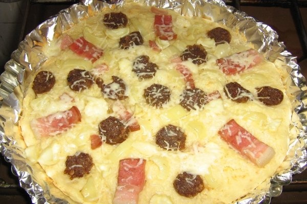 Pizza cu branza de vaci