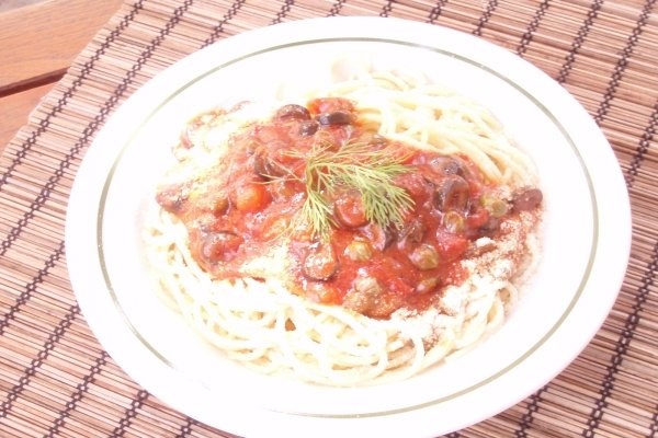 SPAGHETETTI CU FRUCTE DE MARE