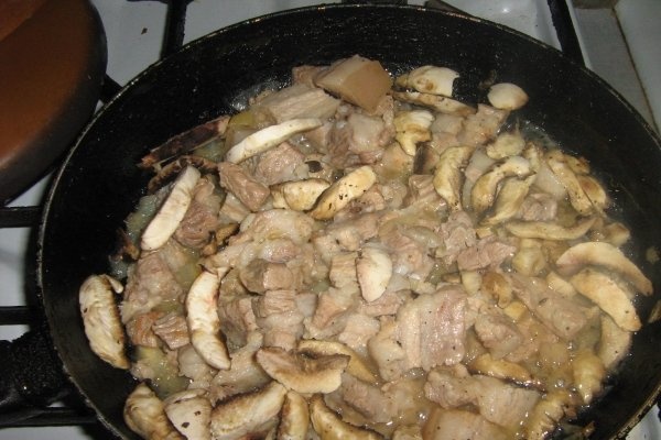 Jumari de fleica cu ciuperci