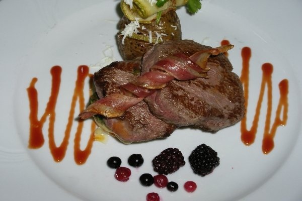 MUSCHI DE VACA LA TIGAIE CU ANGHINARE