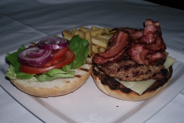 HAMBURGER CU BACON