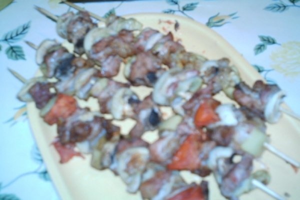 Frigarui de porc cu legume