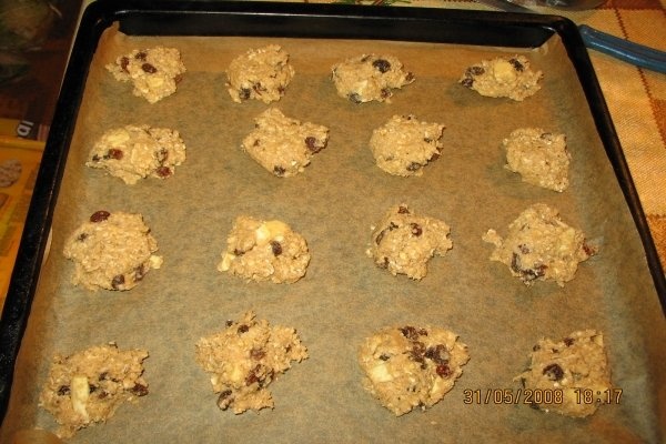 Biscuiţi cu fulgi de ovaz