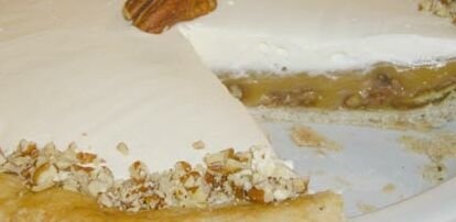 TARTA CU CREMA CARAMEL
