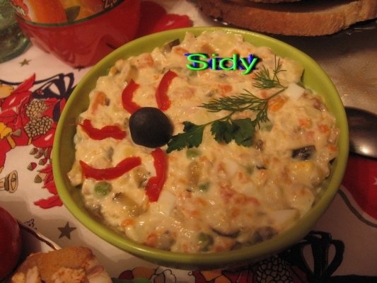 Salata boeuf cu oua fierte