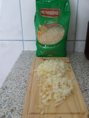 Orez la cuptor cu ceapa