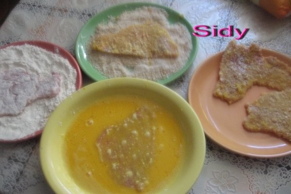 Snitel cu cartofi natur