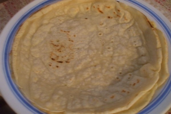 Clatite cu gem de visine