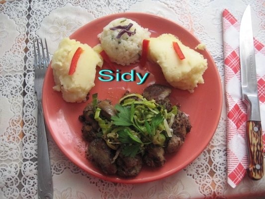 Tocanita de ficatei de pui