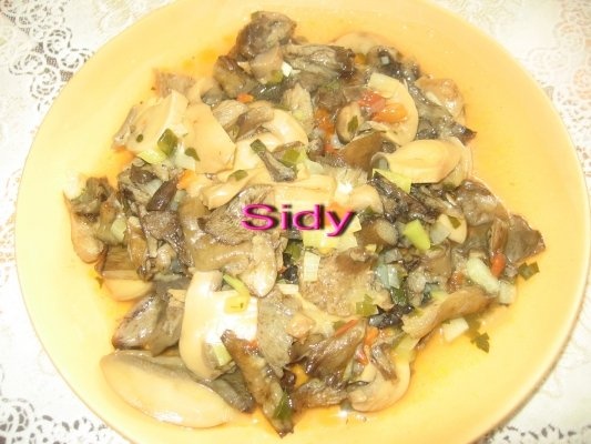 Tocanita de ciuperci