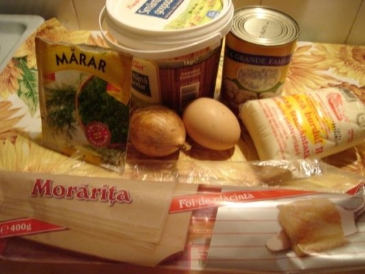 FOIETAJ CU BRANZA SI CIUPERCI