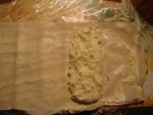 FOIETAJ CU BRANZA SI CIUPERCI