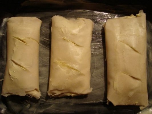 FOIETAJ CU BRANZA SI CIUPERCI