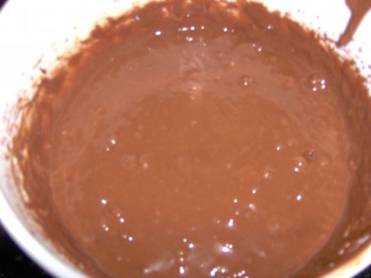 Prajitura de ciocolata cu nuca