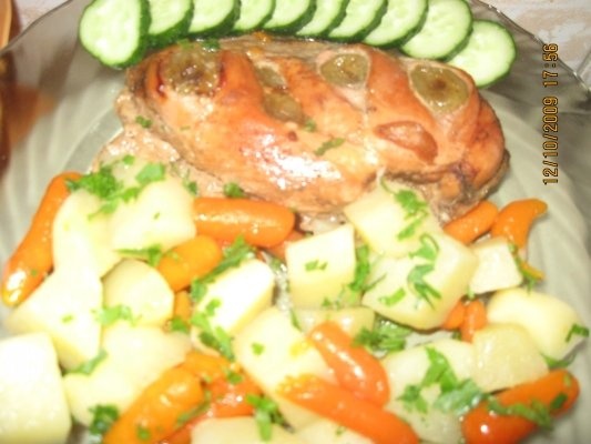 Piept de pui cu struguri