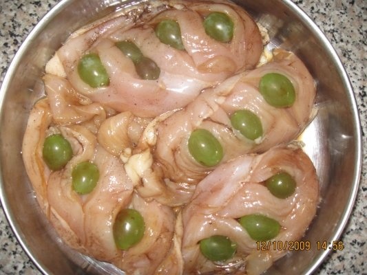 Piept de pui cu struguri