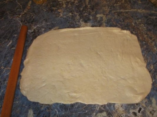 Pizza facuta in casa- Ramona 1