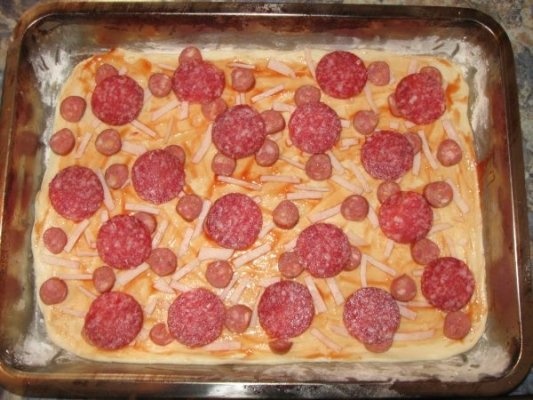 Pizza facuta in casa- Ramona 1