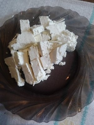 Branza cu smantana si mamaliguta