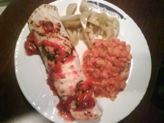 Fajitas cu garnitura de fasole rosie